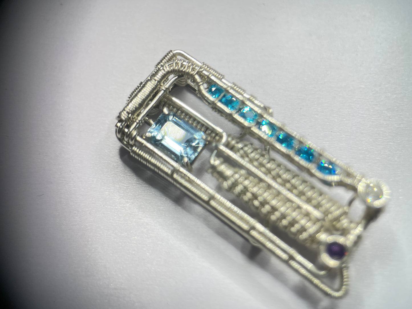 COSMDULE SILVER PENDANT