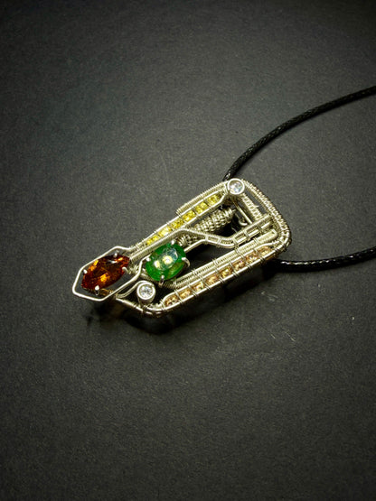 COSMDULE SILVER PENDANT