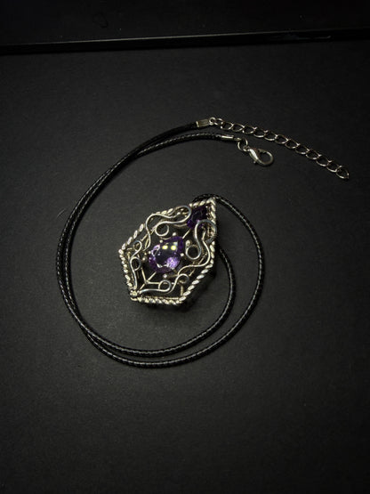 AMETHYST ROYAL CREST