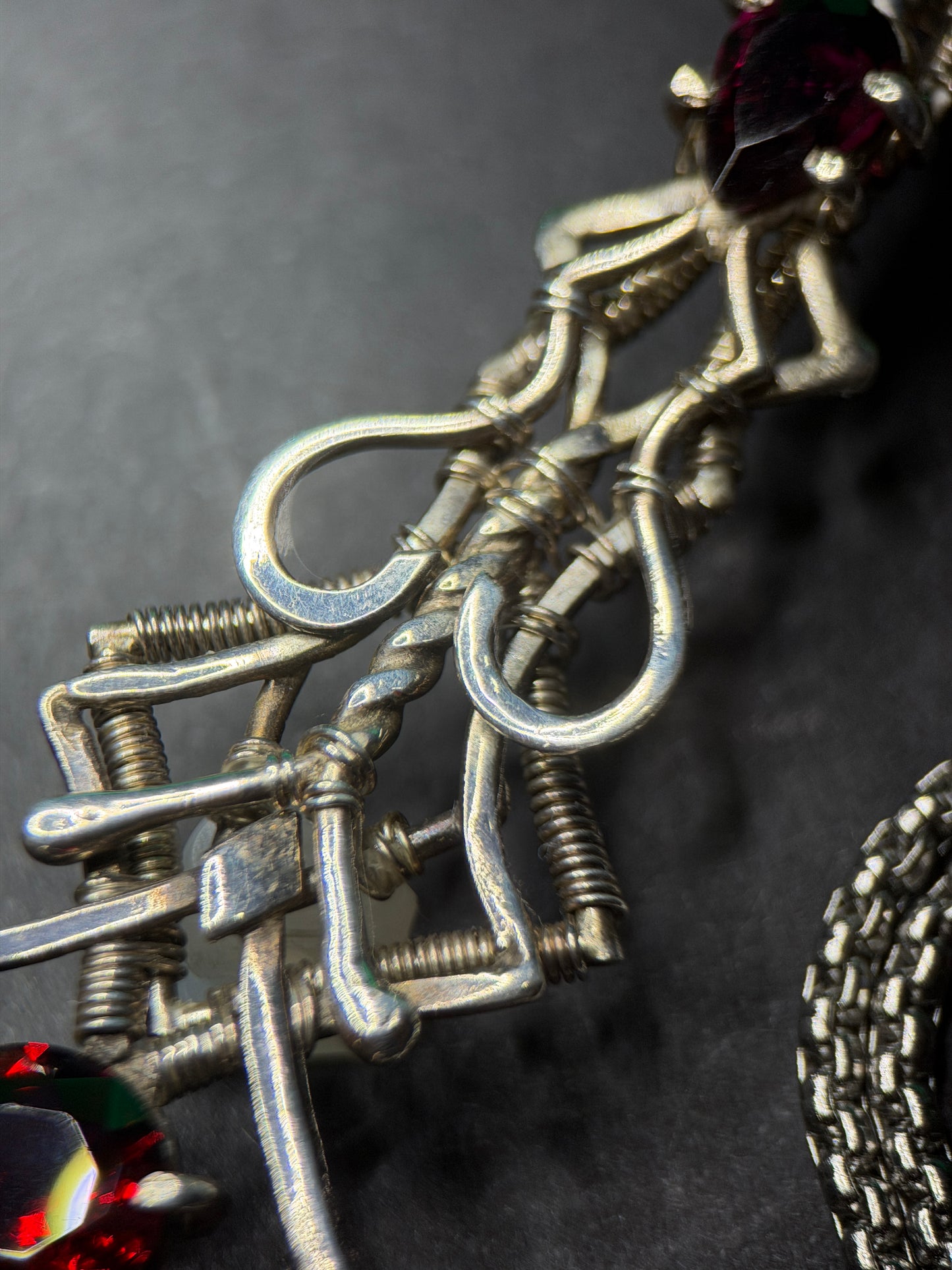 HAND OF TIME PENDANT