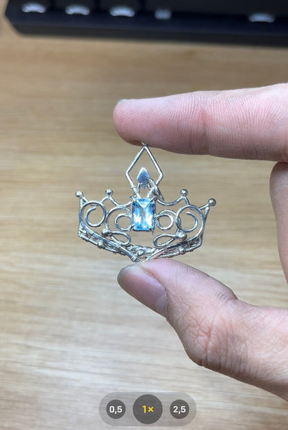 CROWN PENDANT