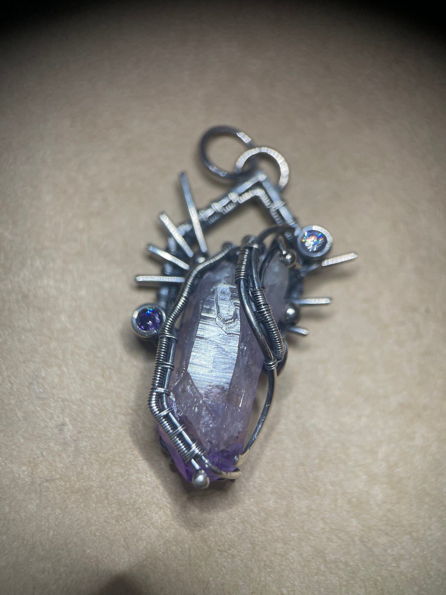 AMETHYST CRYSTAL PENDANT