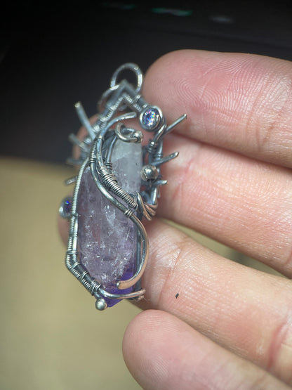 AMETHYST CRYSTAL PENDANT